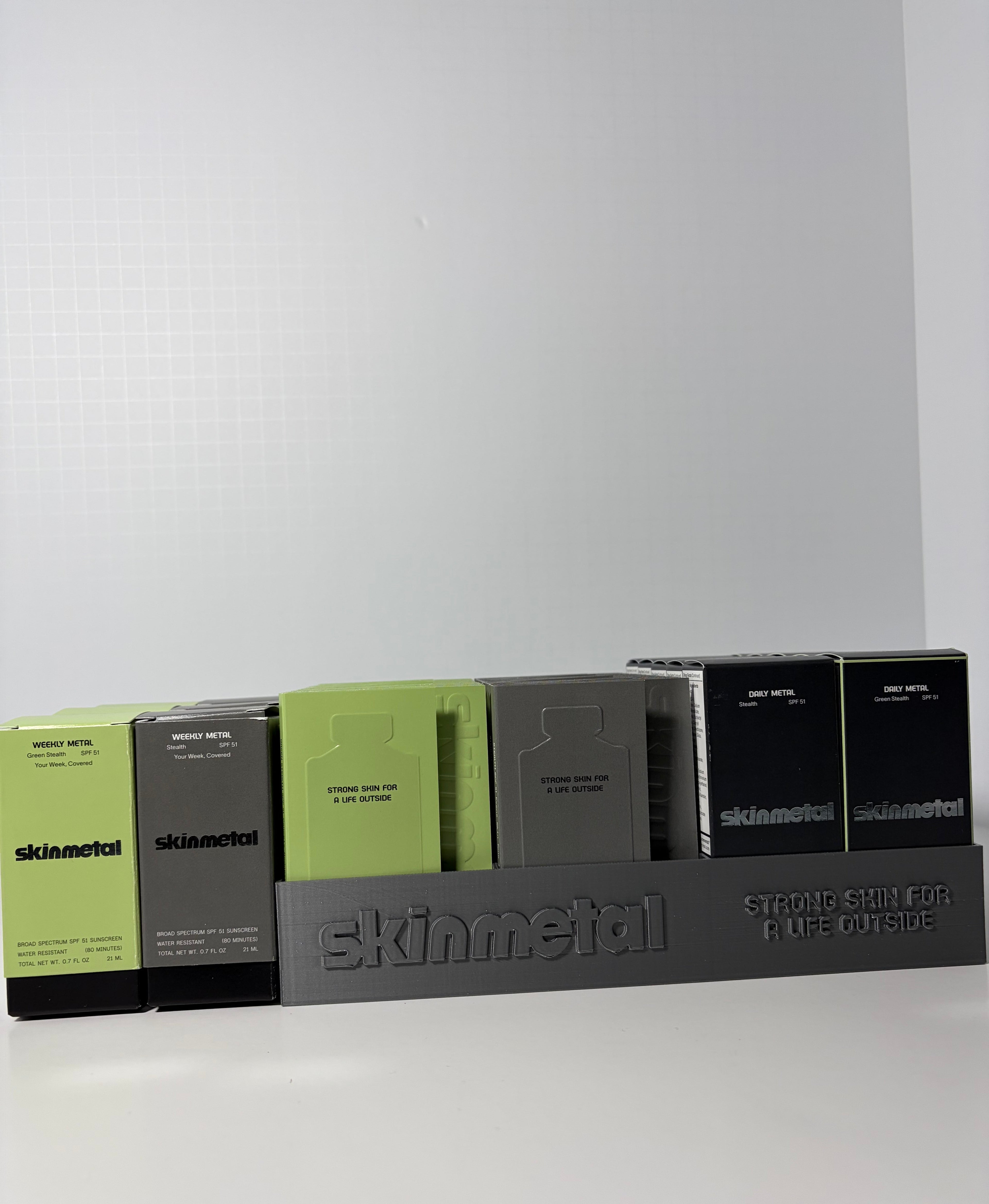 Skinmetal Retailer Full Display